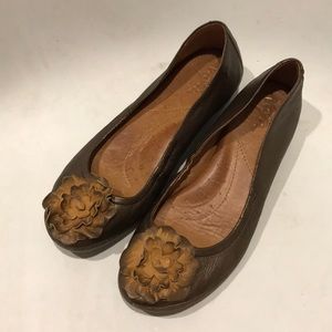 Naya leather loafer Sz 10
